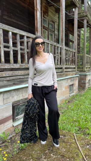 szerokie spodnie letnie wiązane w pasie Luna kolor czarny